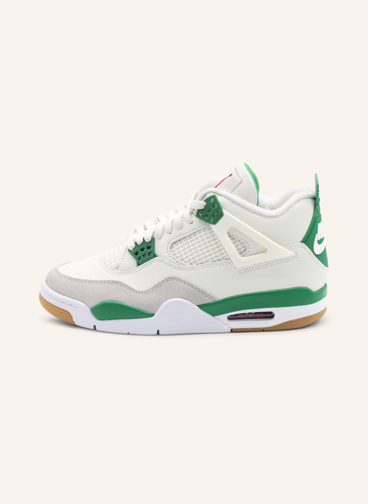 Jordan 4 Retro SB Pine Green