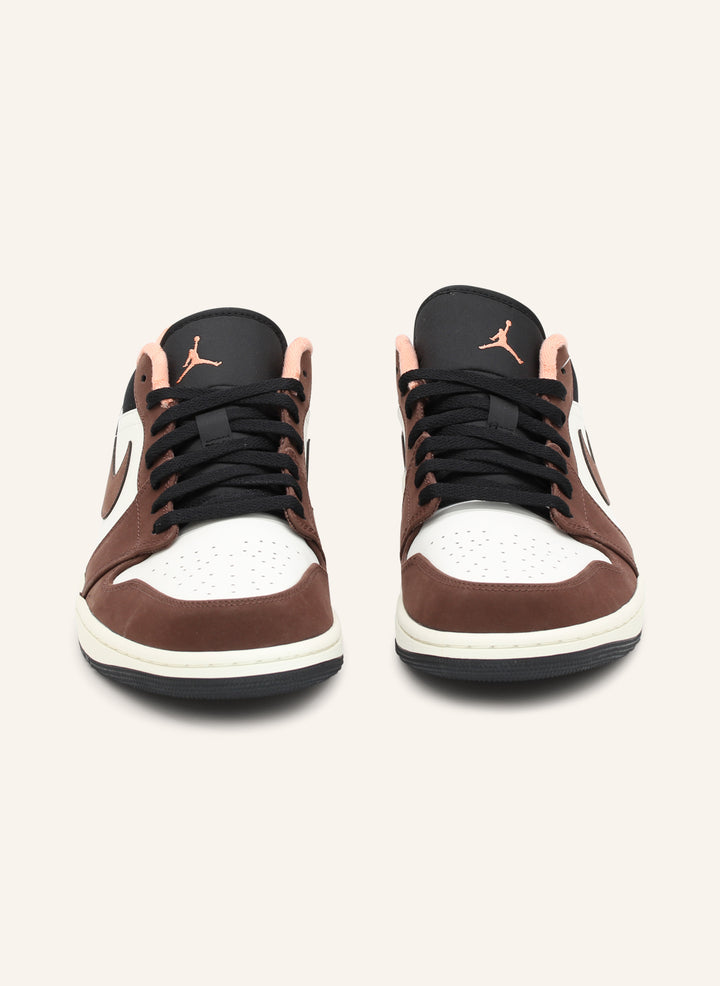 Jordan 1 Low Mocha